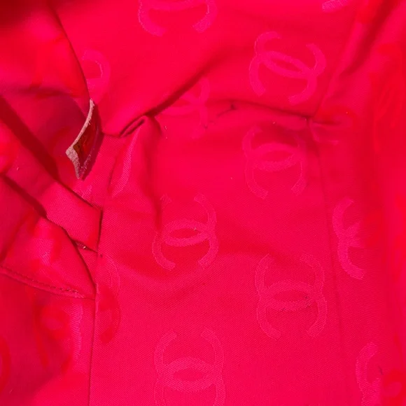 CHANEL Cambon Bowler Bag with Black Trim - Picture 10 of 14